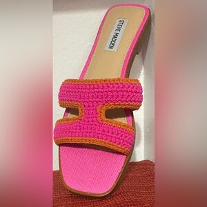 Steve Madden Vibrant Pink and Orange Sandals